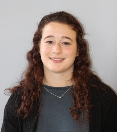 Abby-Hoffner-OTR-L-Pediatric-Occupational-Therapist-Kid-PT-Raritan-NJ